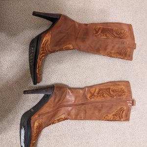 Sequin cowboy boots size 9